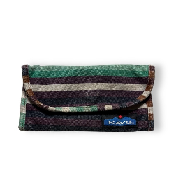 Kavu Handbags - Kavu big spender wallet stripes